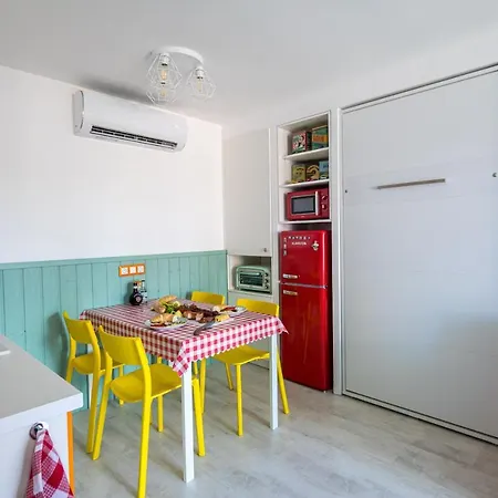 Apartment Balatonic Retro Zamardi