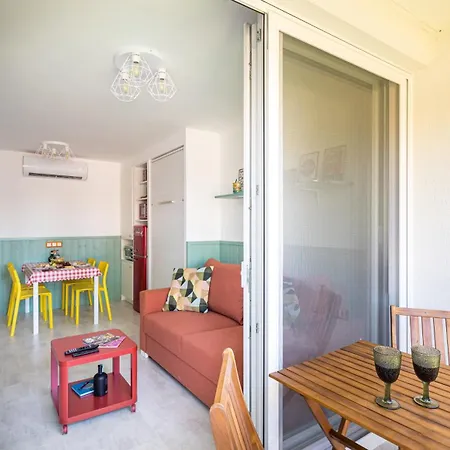 Balatonic Retro Apartment *