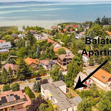 Balatonic Retro Apartment